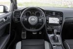 Volkswagen Golf R Variant 2015 года